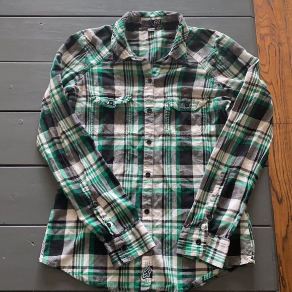 Plaid Fox button up - Picture 3 of 5